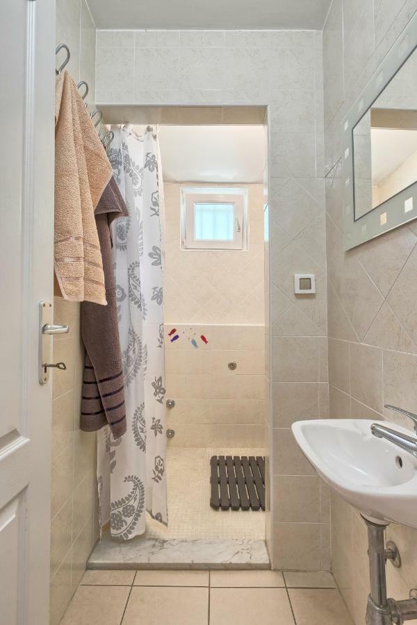 Wellness Apartman Kaiser بولا المظهر الخارجي الصورة